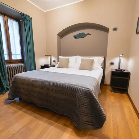La Risorgente Free Taxi From & To Train Station Apartment